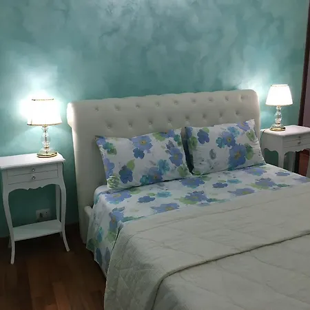 Apartment Daphne Domus *