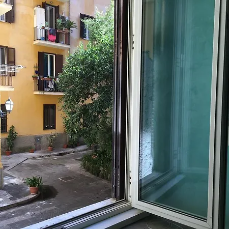 Daphne Domus Apartment *